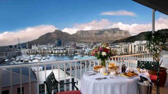 Blick von Ihrer Hotelterrasse in Kapstadt - Bookphoto