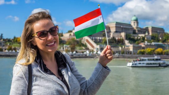 Budapest_shutterstock_738183181