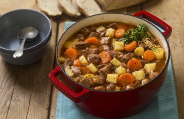 Gulaschsuppe_shutterstock_569443456