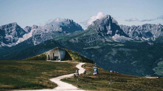 mauro-grazzi-FPD2DtbEO_E-unsplash