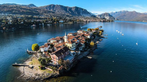 Isola-Pescatori_robin-ulrich-R3_Swv5YkSI-unsplash